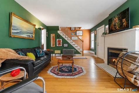 47 Tuttle Place East Haven CT 06512