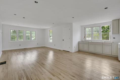 220 Jackson Street Thomaston CT 06787