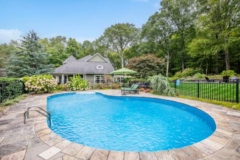 93 Hattertown Road Newtown CT 06470