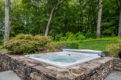 93 Hattertown Road Newtown CT 06470