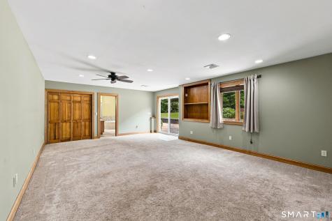 467 Somers Road Ellington CT 06029