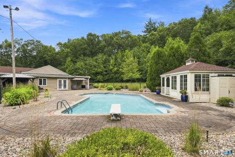 467 Somers Road Ellington CT 06029