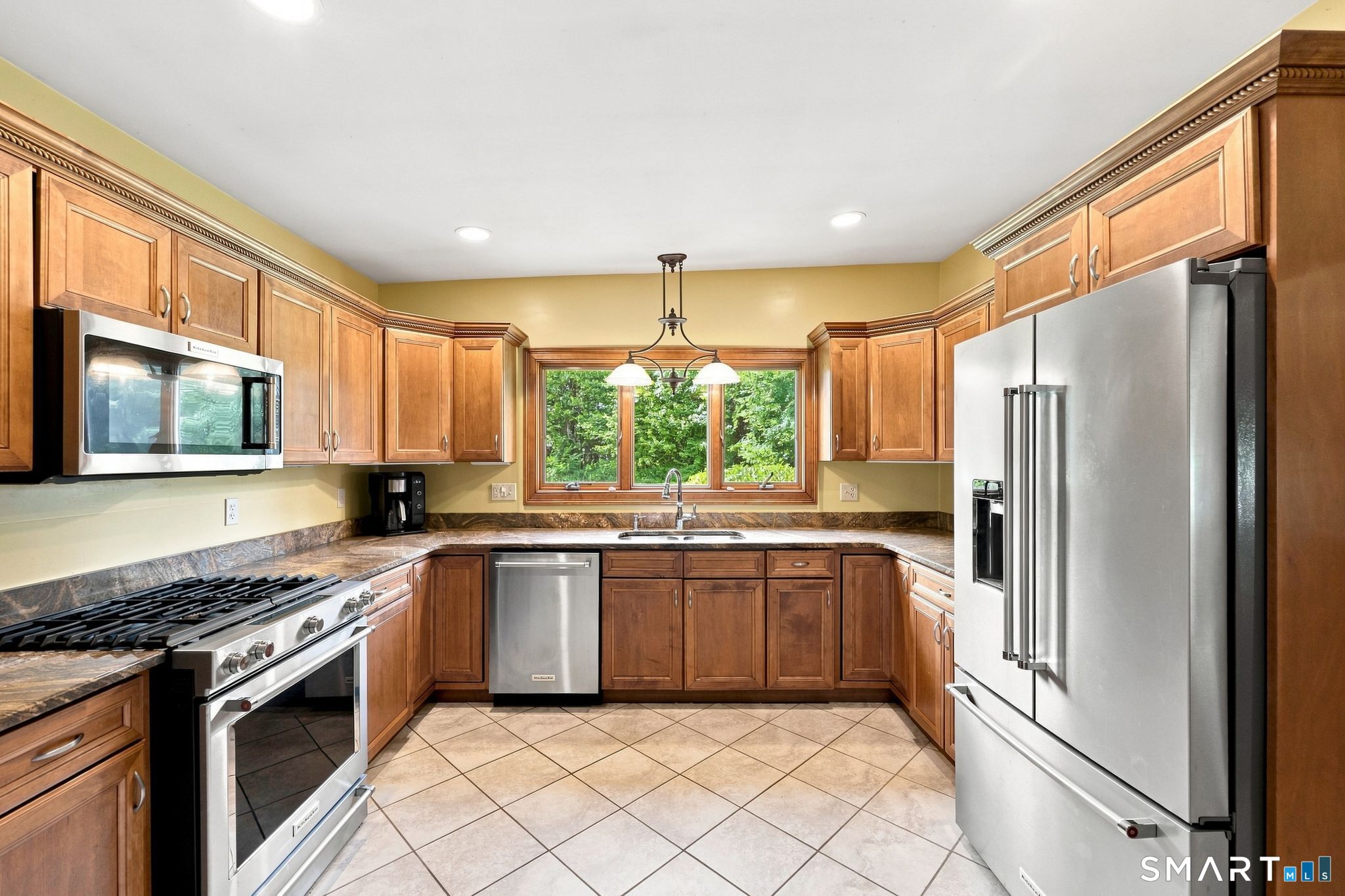 467 Somers Road Ellington CT 06029