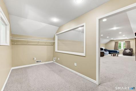 467 Somers Road Ellington CT 06029