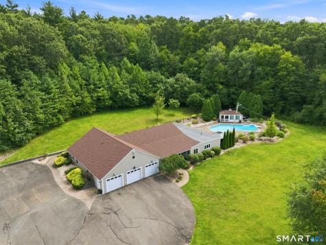 467 Somers Road Ellington CT 06029