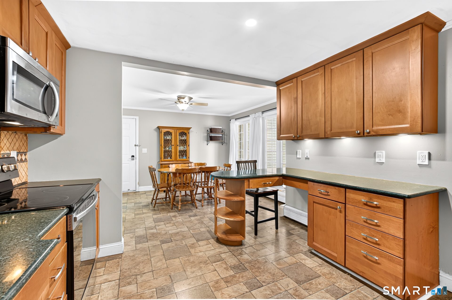 5 Pennywhistle Road East Granby CT 06026