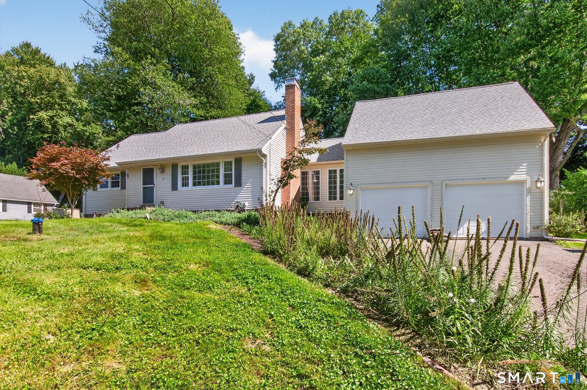 5 Pennywhistle Road East Granby CT 06026