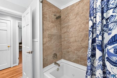 5 Pennywhistle Road East Granby CT 06026