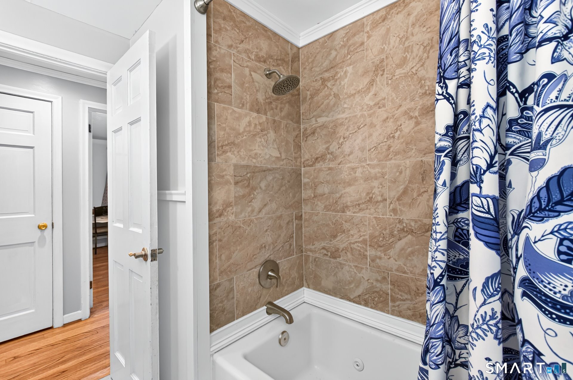5 Pennywhistle Road East Granby CT 06026