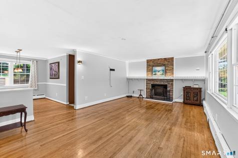 5 Pennywhistle Road East Granby CT 06026
