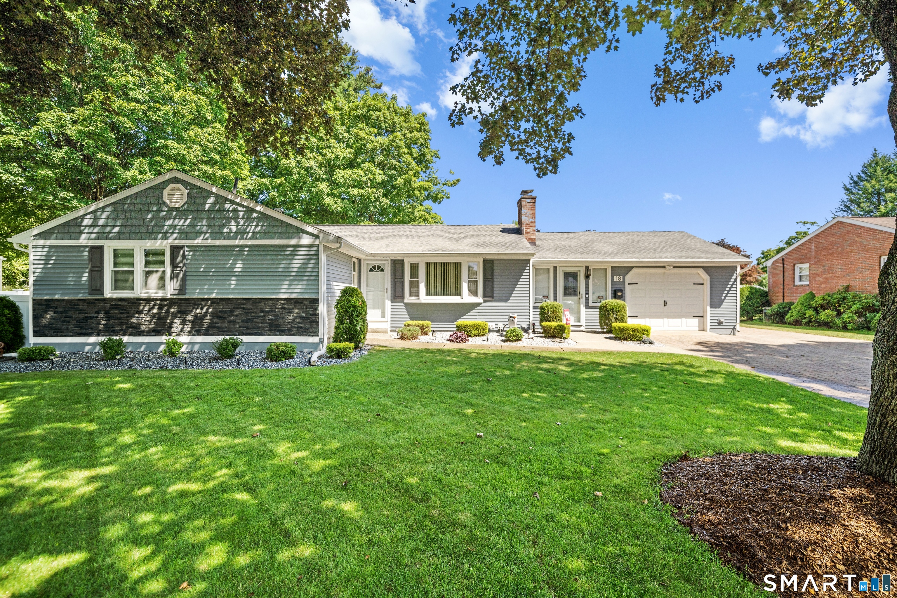 18 Saint James Avenue Enfield CT 06082