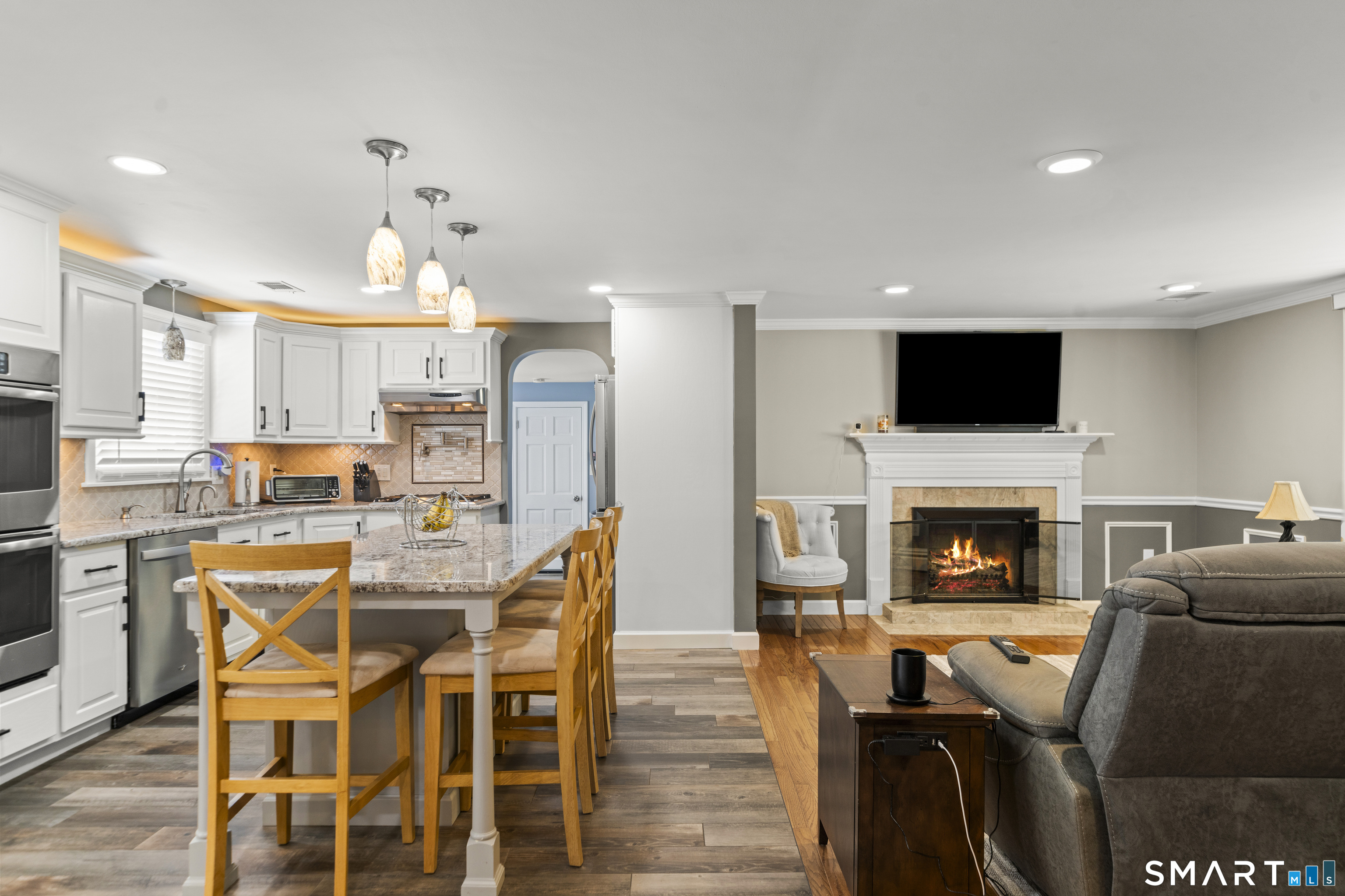 18 Saint James Avenue Enfield CT 06082