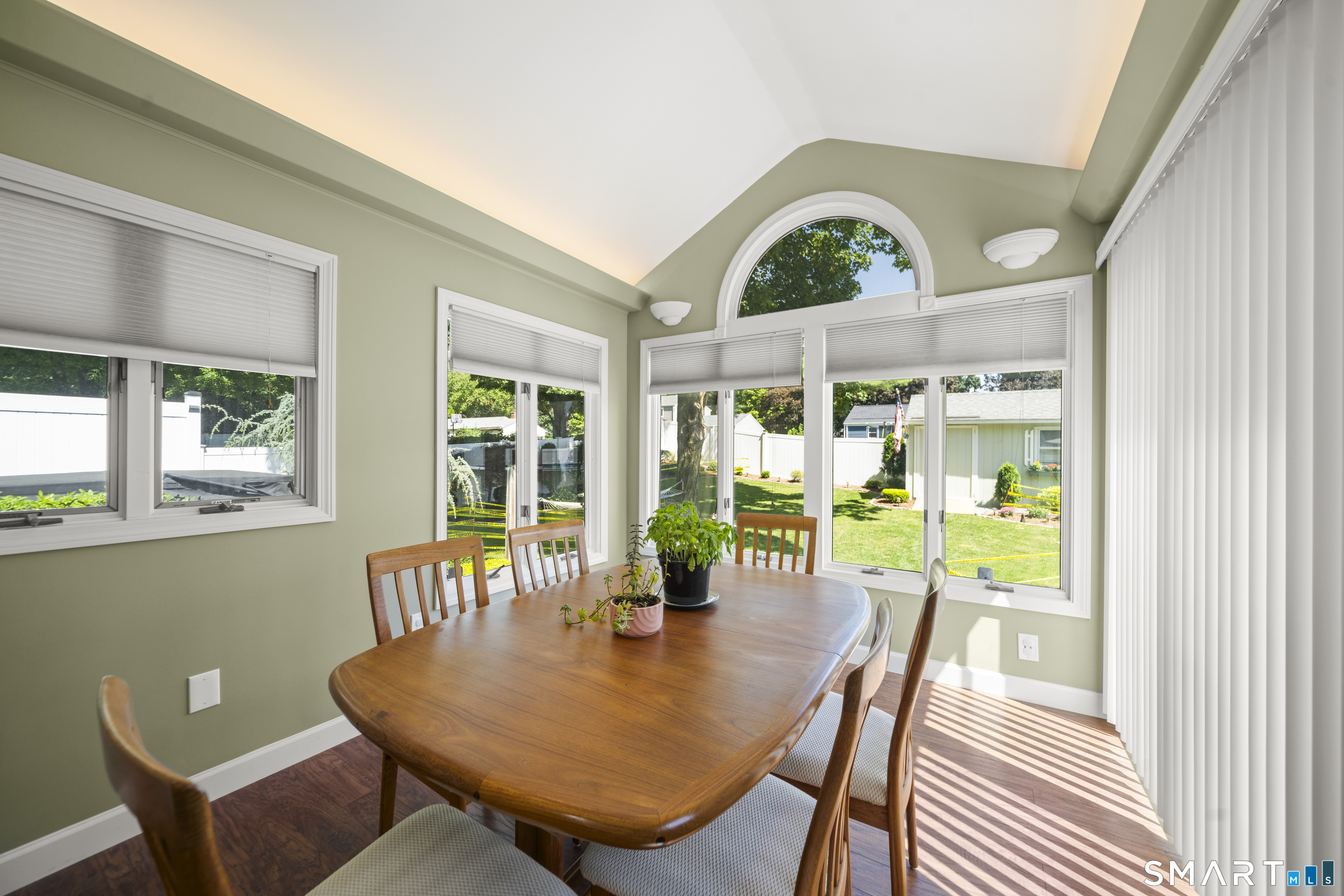 18 Saint James Avenue Enfield CT 06082