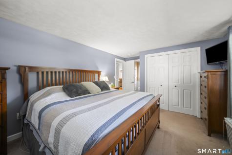 18 Saint James Avenue Enfield CT 06082