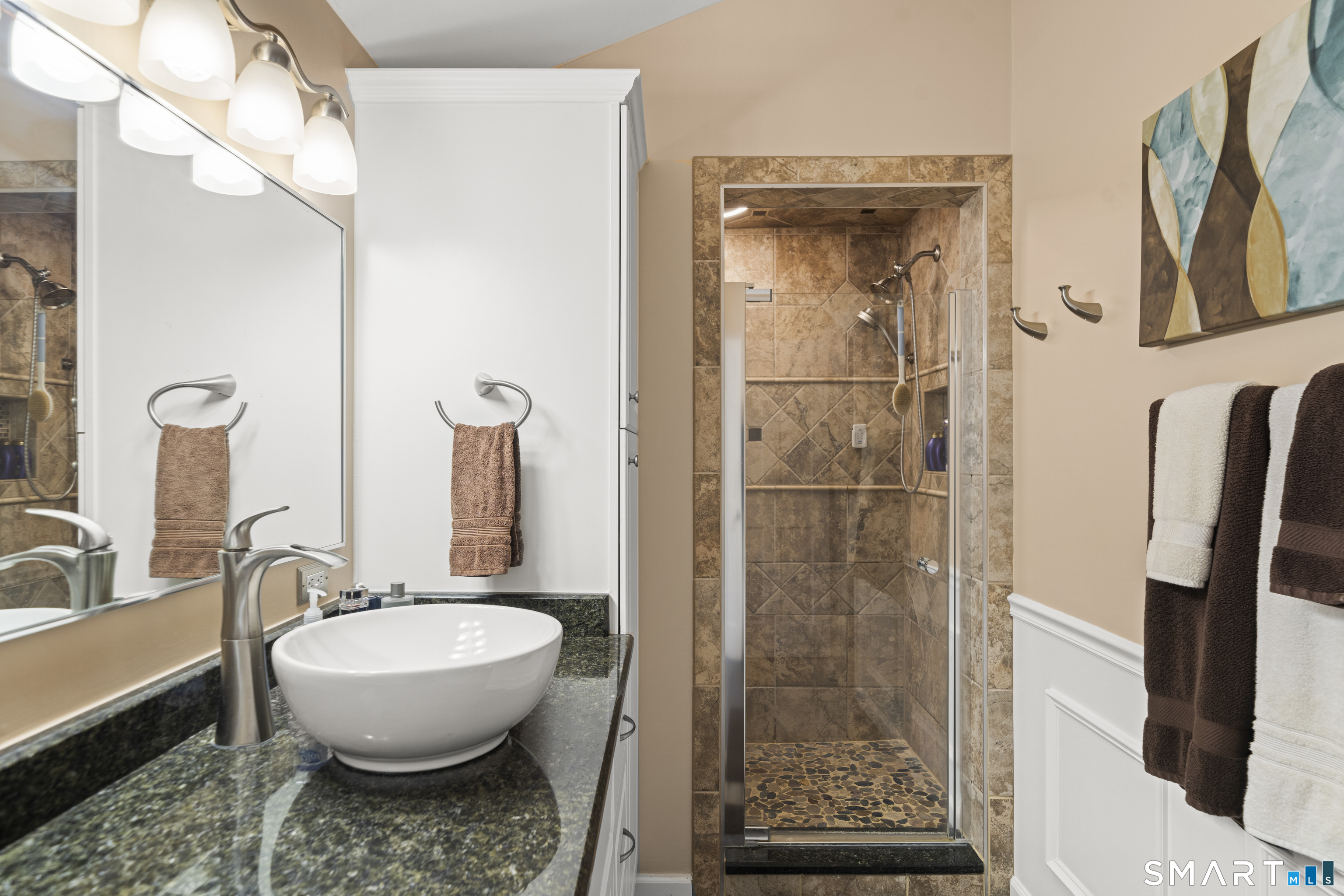 18 Saint James Avenue Enfield CT 06082