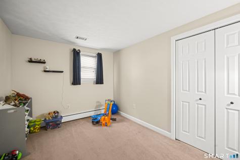 18 Saint James Avenue Enfield CT 06082