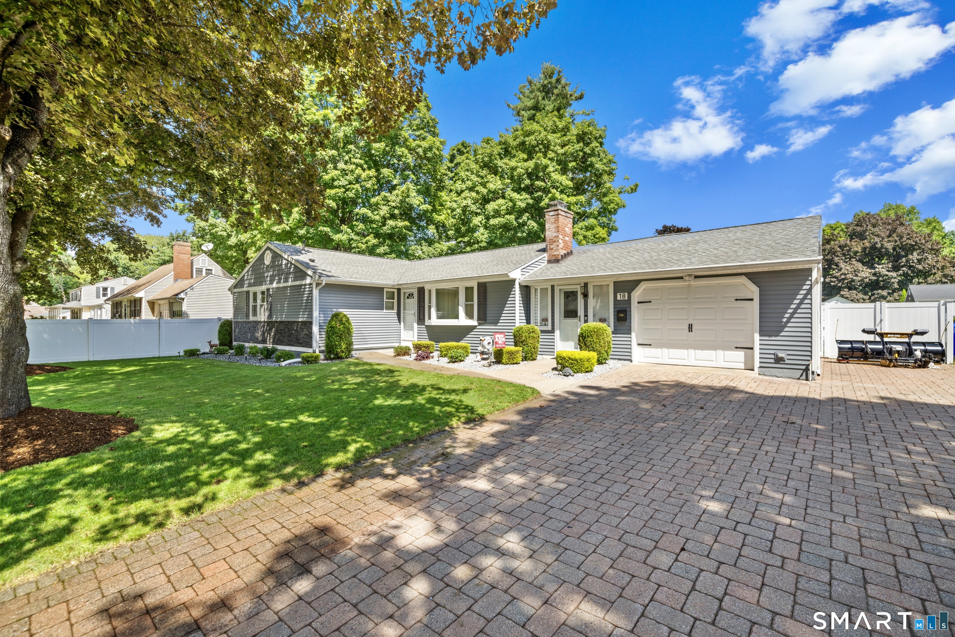 18 Saint James Avenue Enfield CT 06082