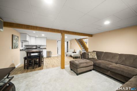18 Saint James Avenue Enfield CT 06082