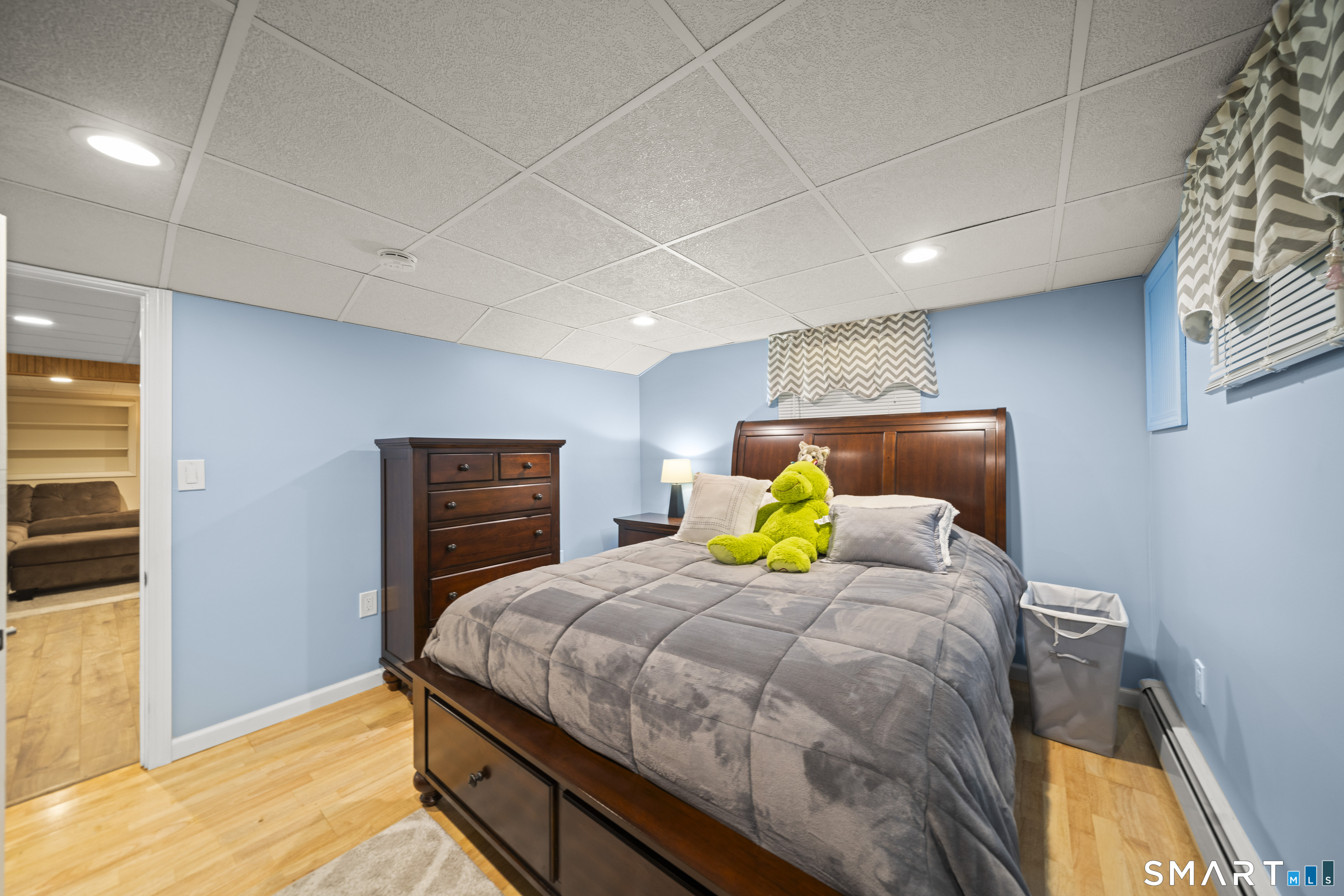 18 Saint James Avenue Enfield CT 06082