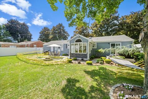 18 Saint James Avenue Enfield CT 06082
