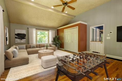 27 Round Hill Drive Danbury CT 06811