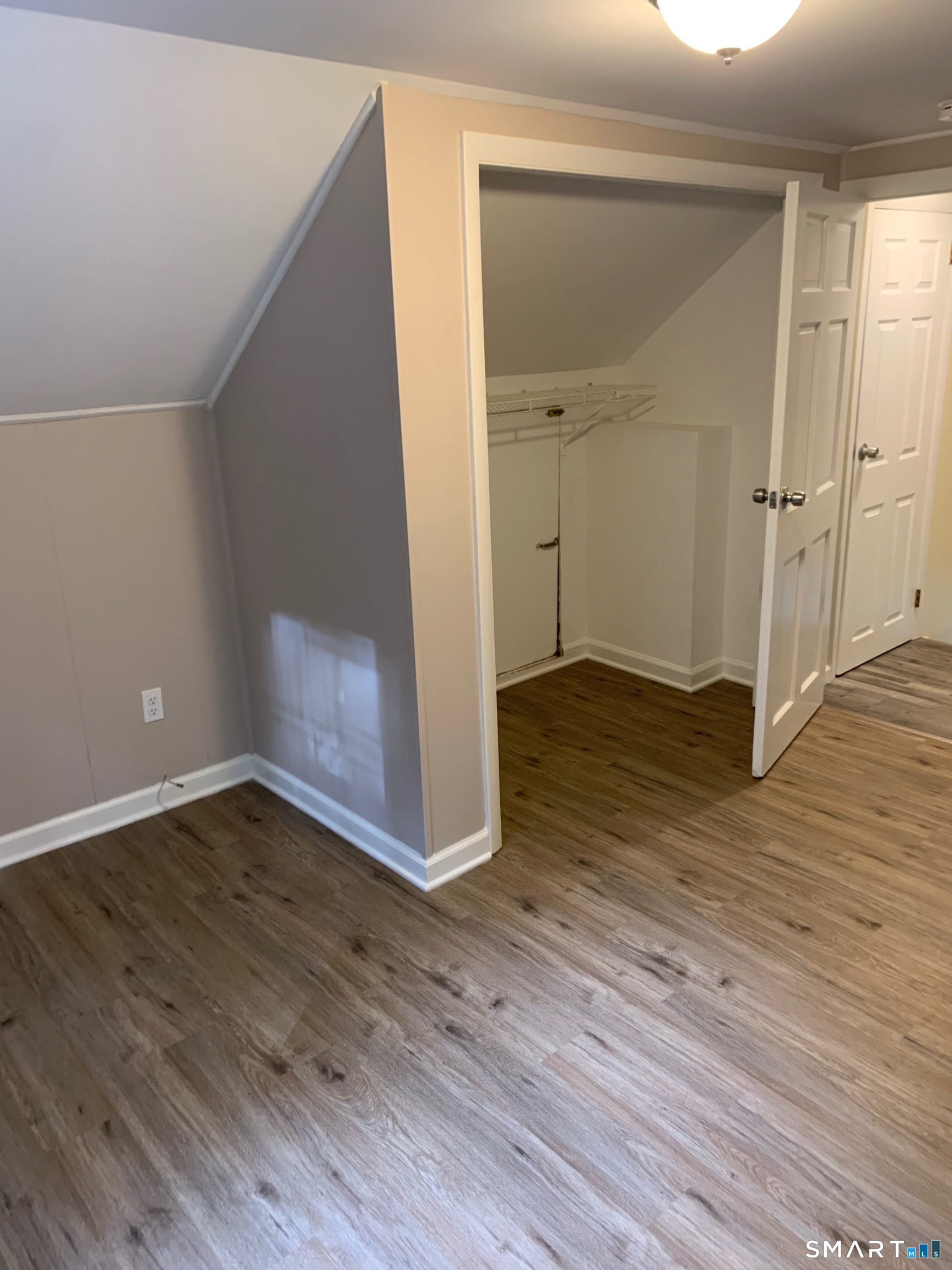 86 Lincoln Avenue Bristol CT 06010