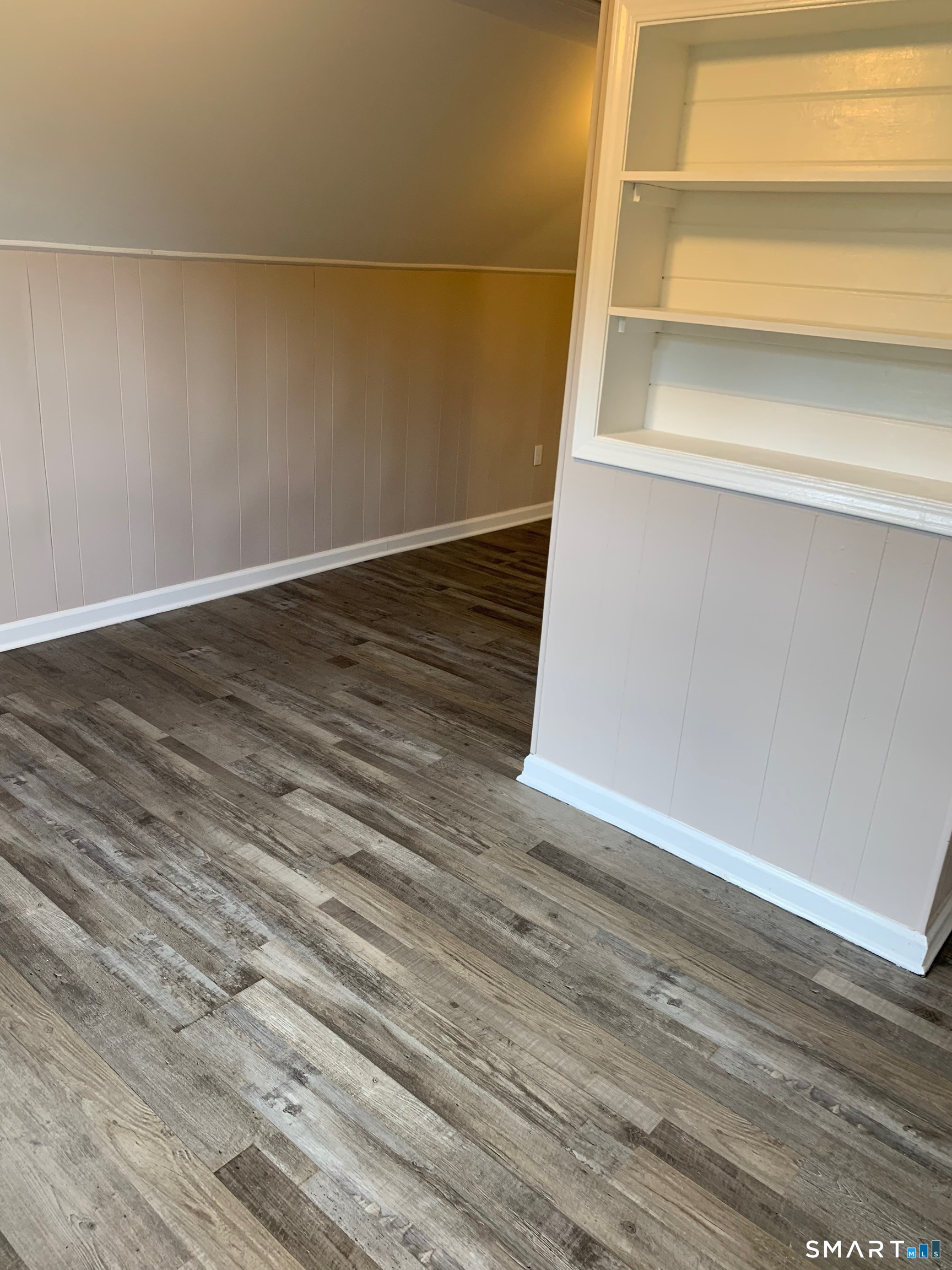86 Lincoln Avenue Bristol CT 06010