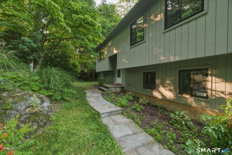 518 Bennetts Farm Road Ridgefield CT 06877