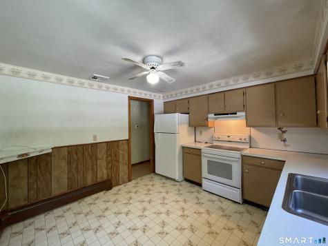 32 Kathy Drive Seymour CT 06483