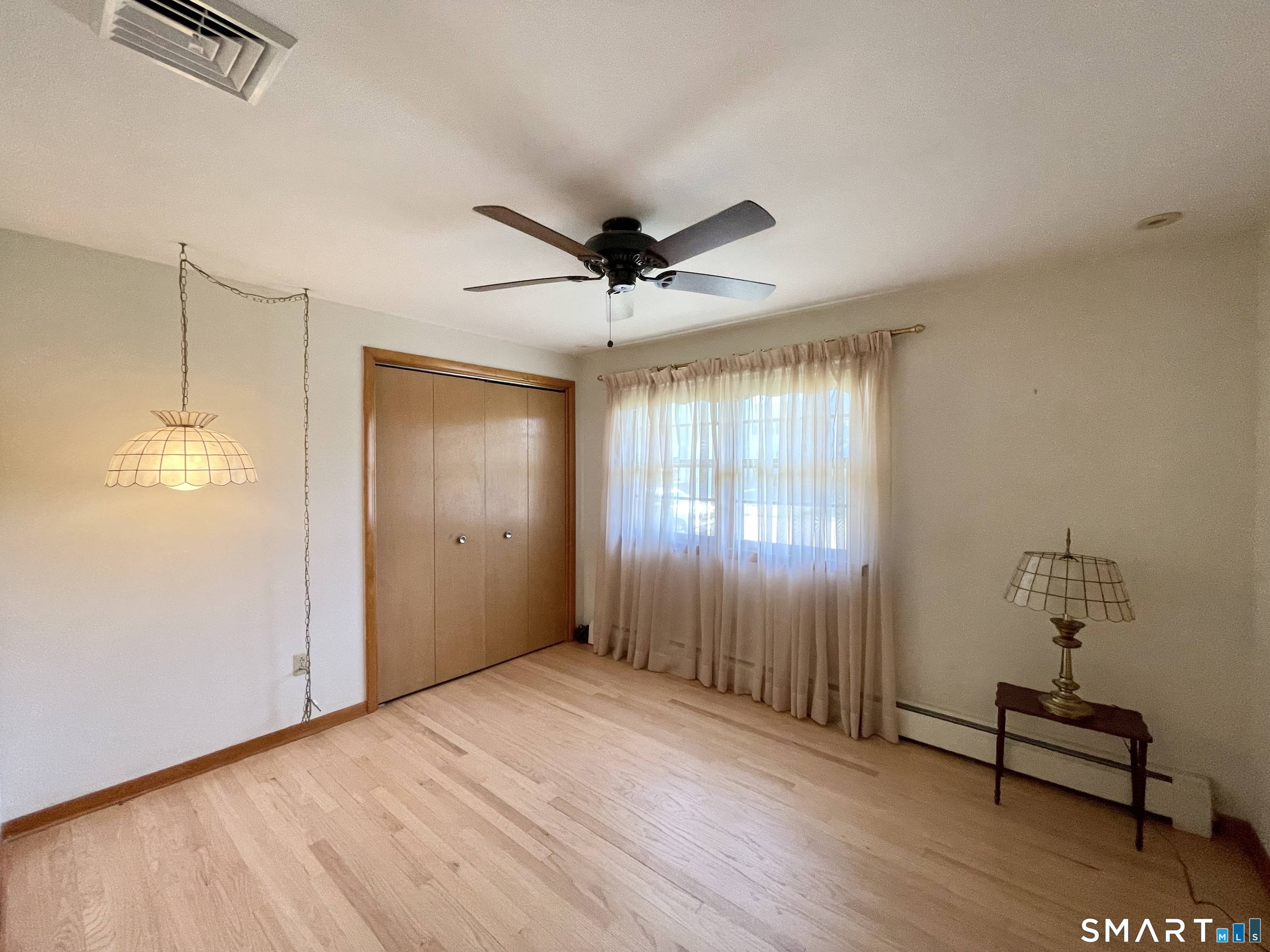 32 Kathy Drive Seymour CT 06483