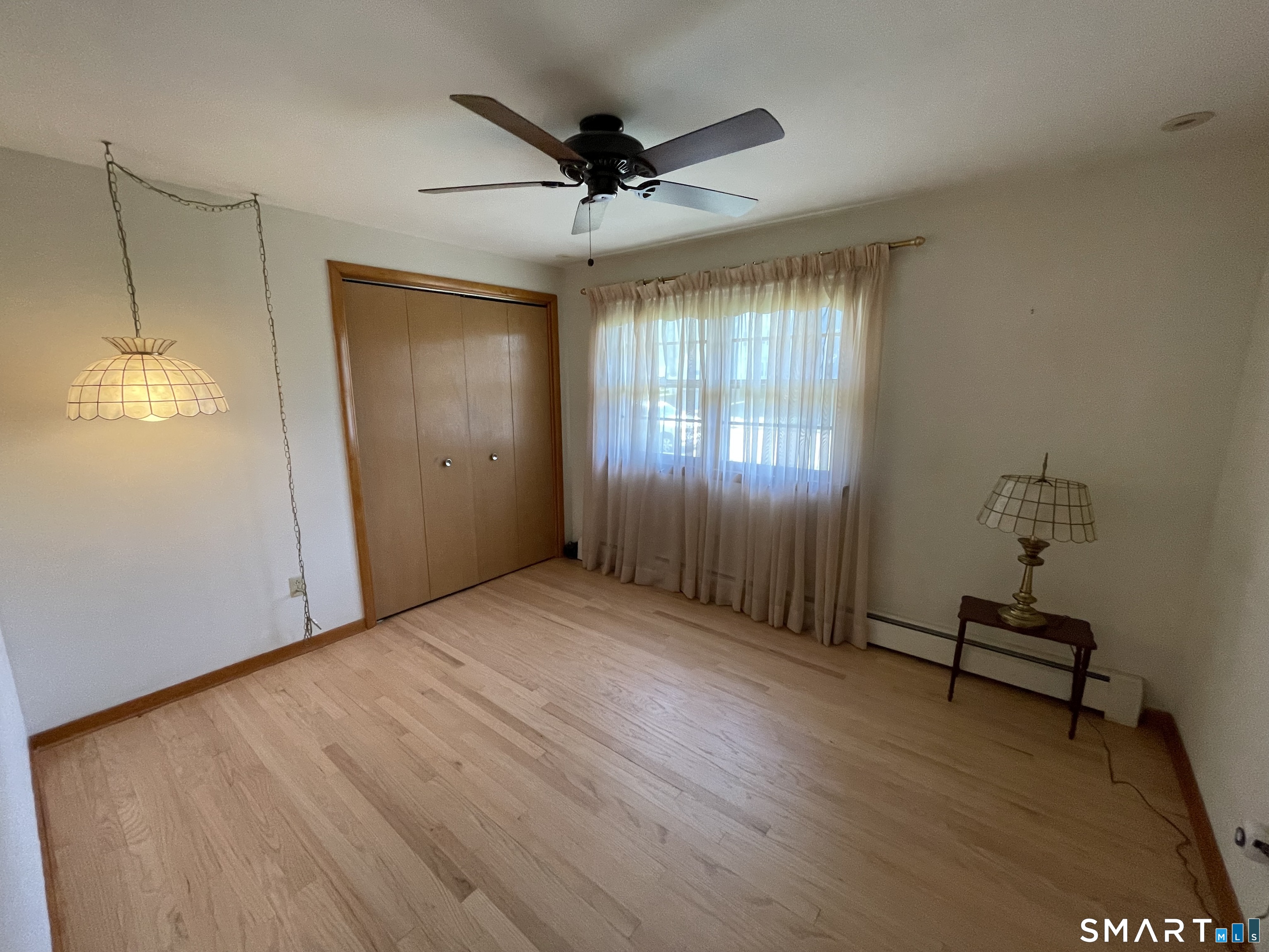 32 Kathy Drive Seymour CT 06483