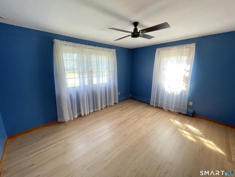 32 Kathy Drive Seymour CT 06483