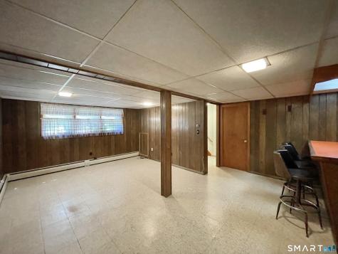 32 Kathy Drive Seymour CT 06483