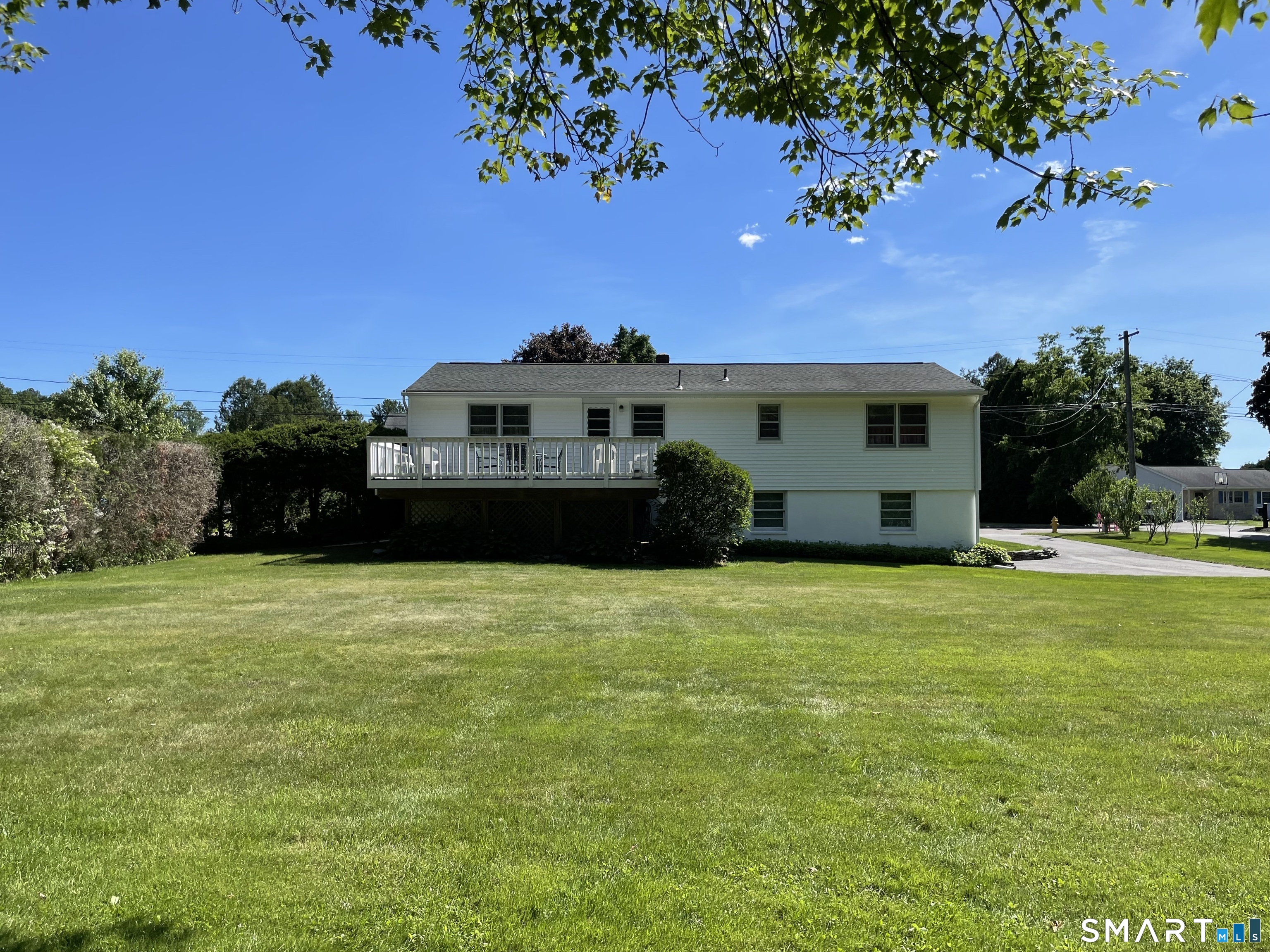 32 Kathy Drive Seymour CT 06483