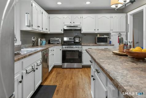 325 New Milford East Road Bridgewater CT 06752