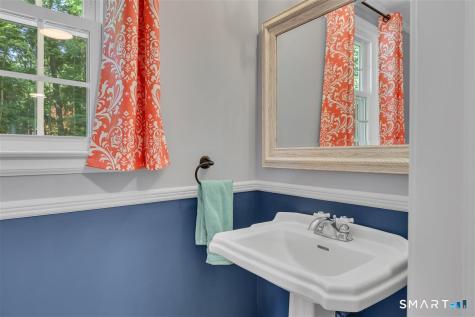 25 Silversmith Road Farmington CT 06085
