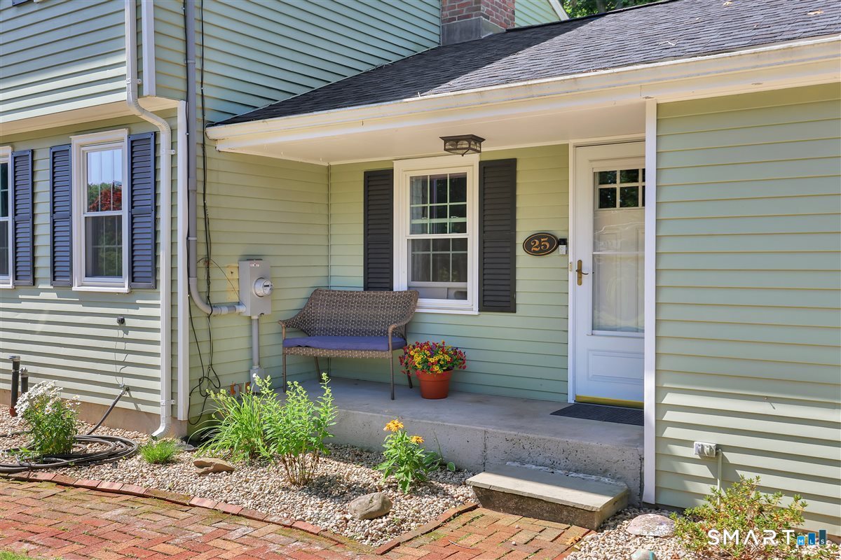 25 Silversmith Road Farmington CT 06085