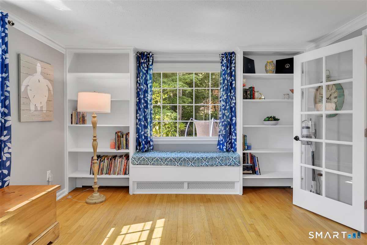 25 Silversmith Road Farmington CT 06085