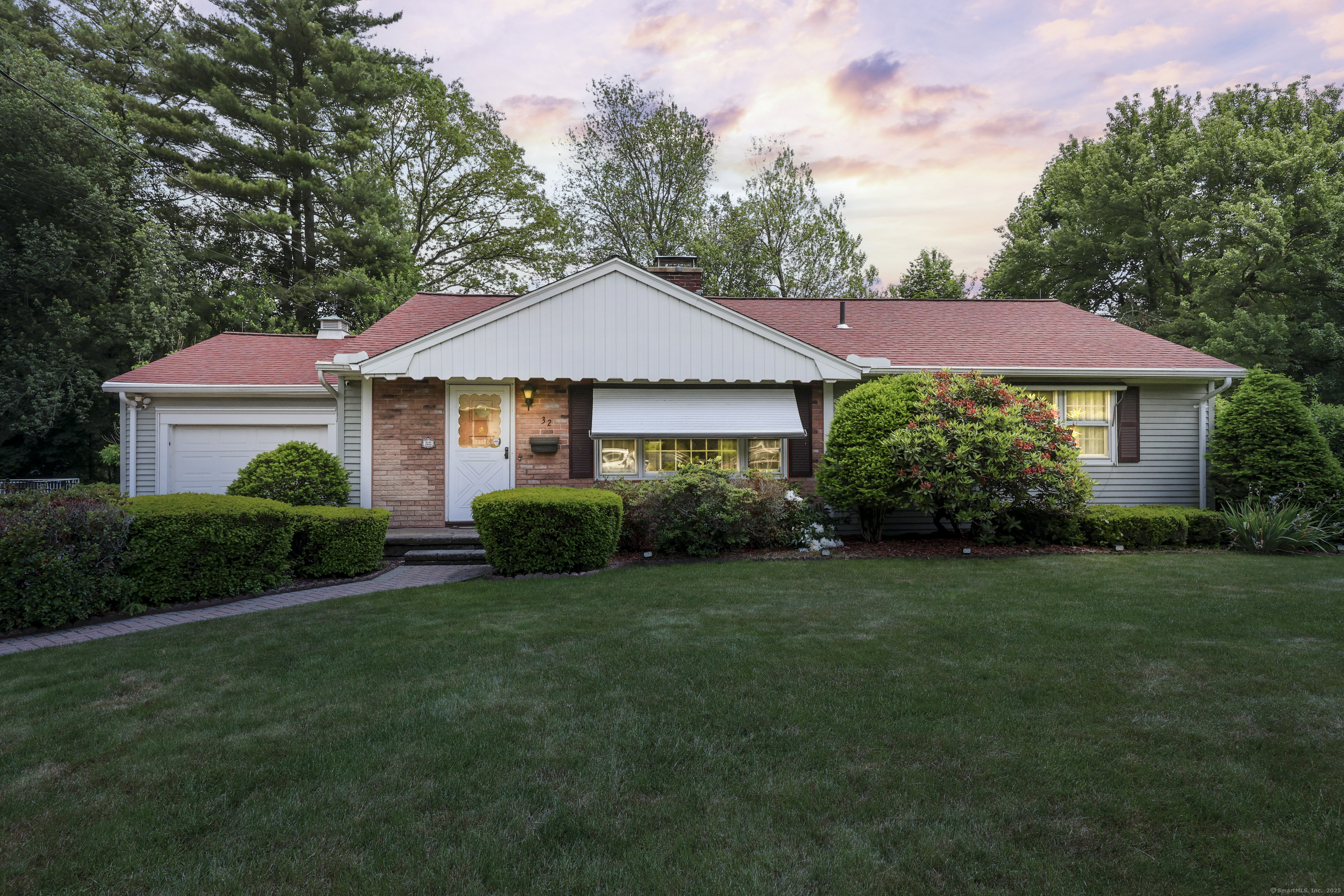 32 Butternut Ridge Road Waterbury CT 06706