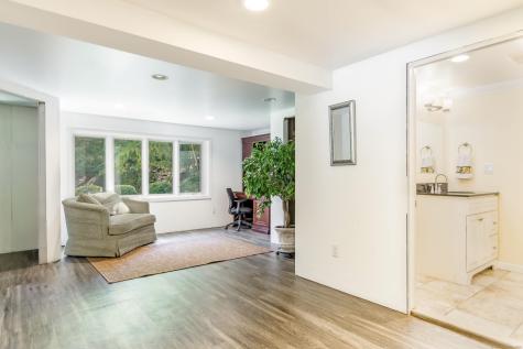 28 Old Trolley Way Norwalk CT 06853