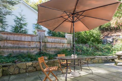 28 Old Trolley Way Norwalk CT 06853