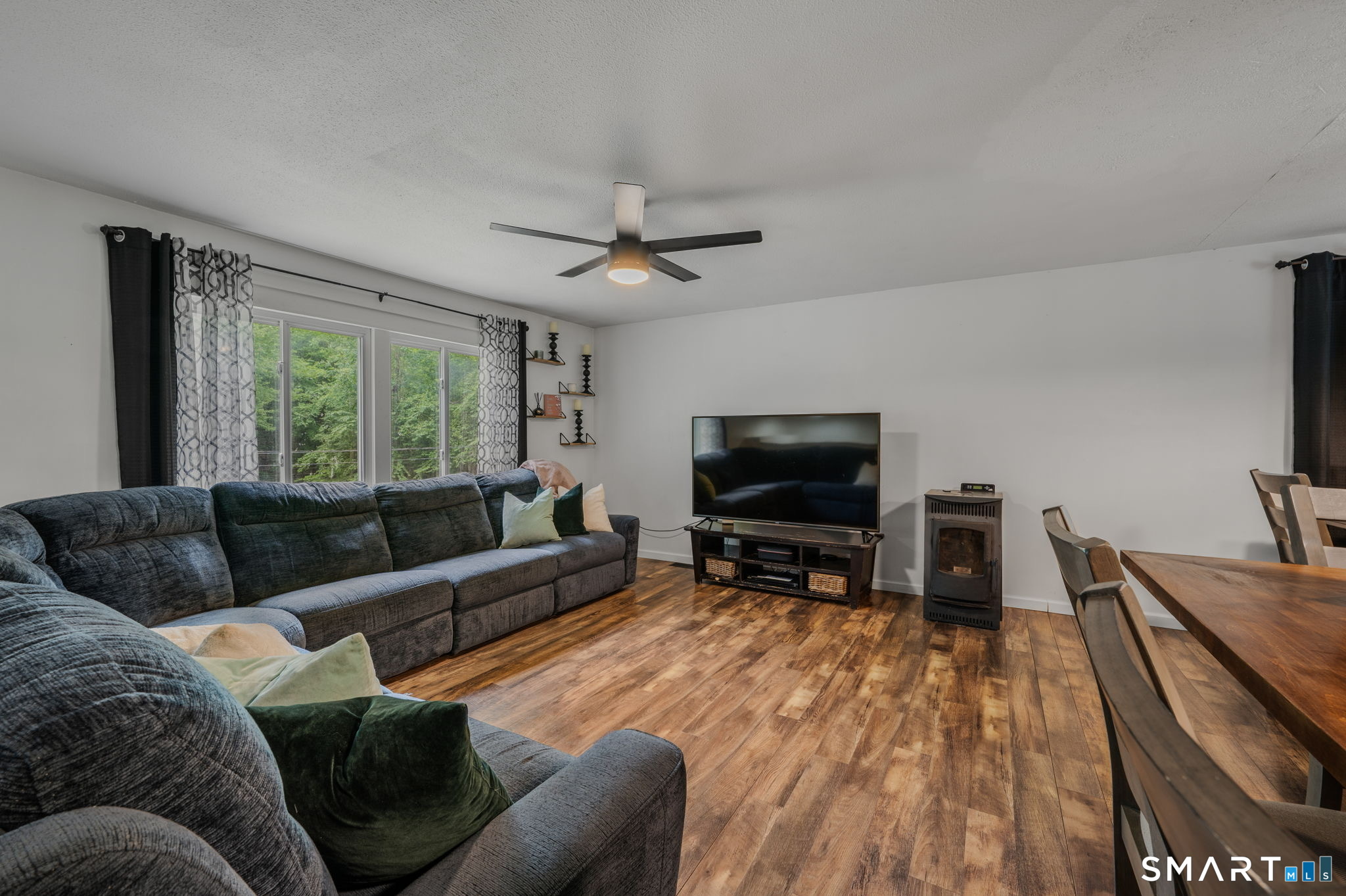 1554 Route 12 Ledyard CT 06335