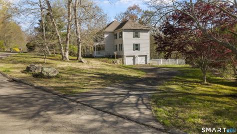 2 Greenwood Lane Guilford CT 06437