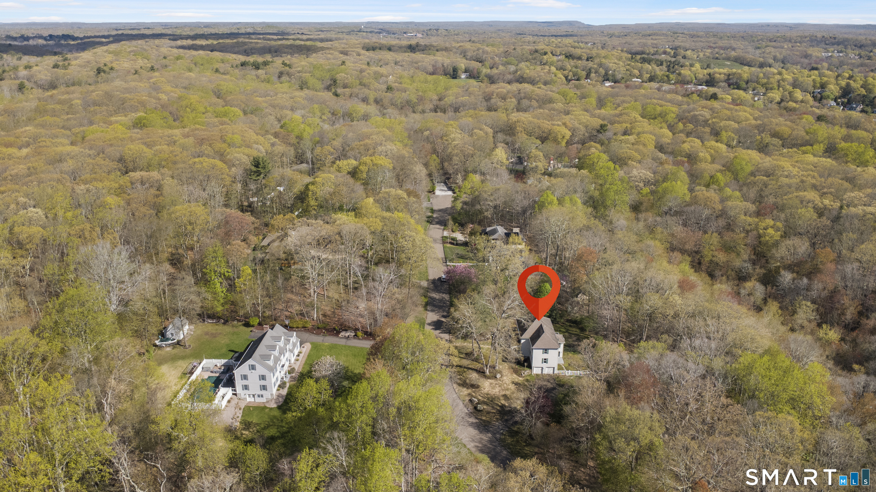 2 Greenwood Lane Guilford CT 06437