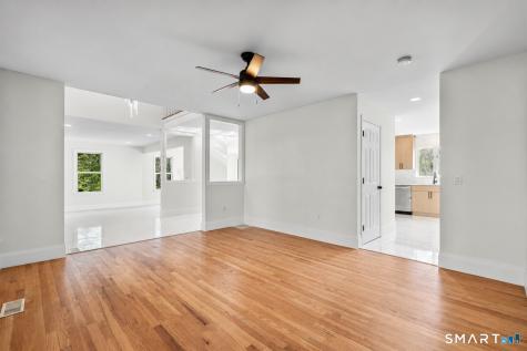 2 Greenwood Lane Guilford CT 06437