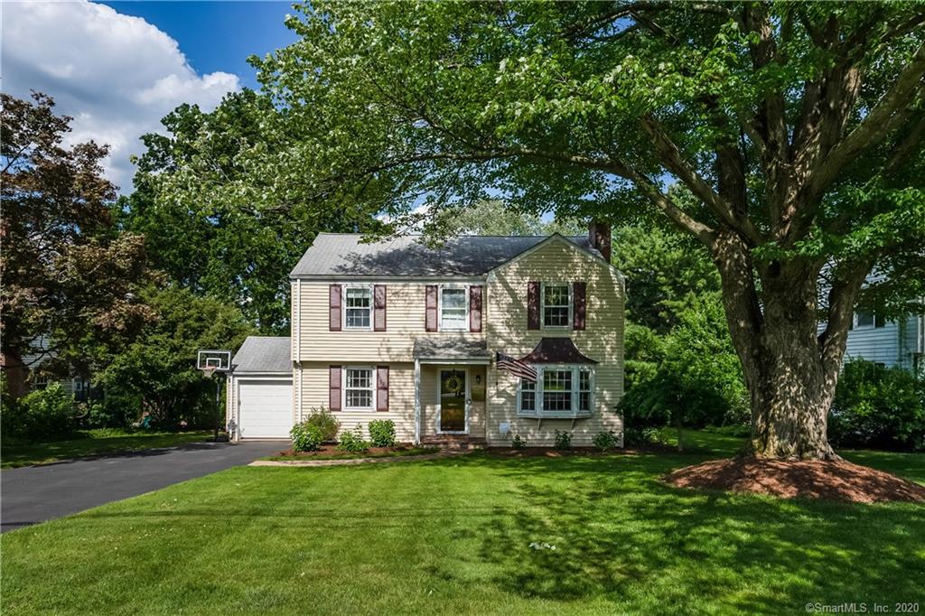 74 Greenhurst Road West Hartford CT 06107