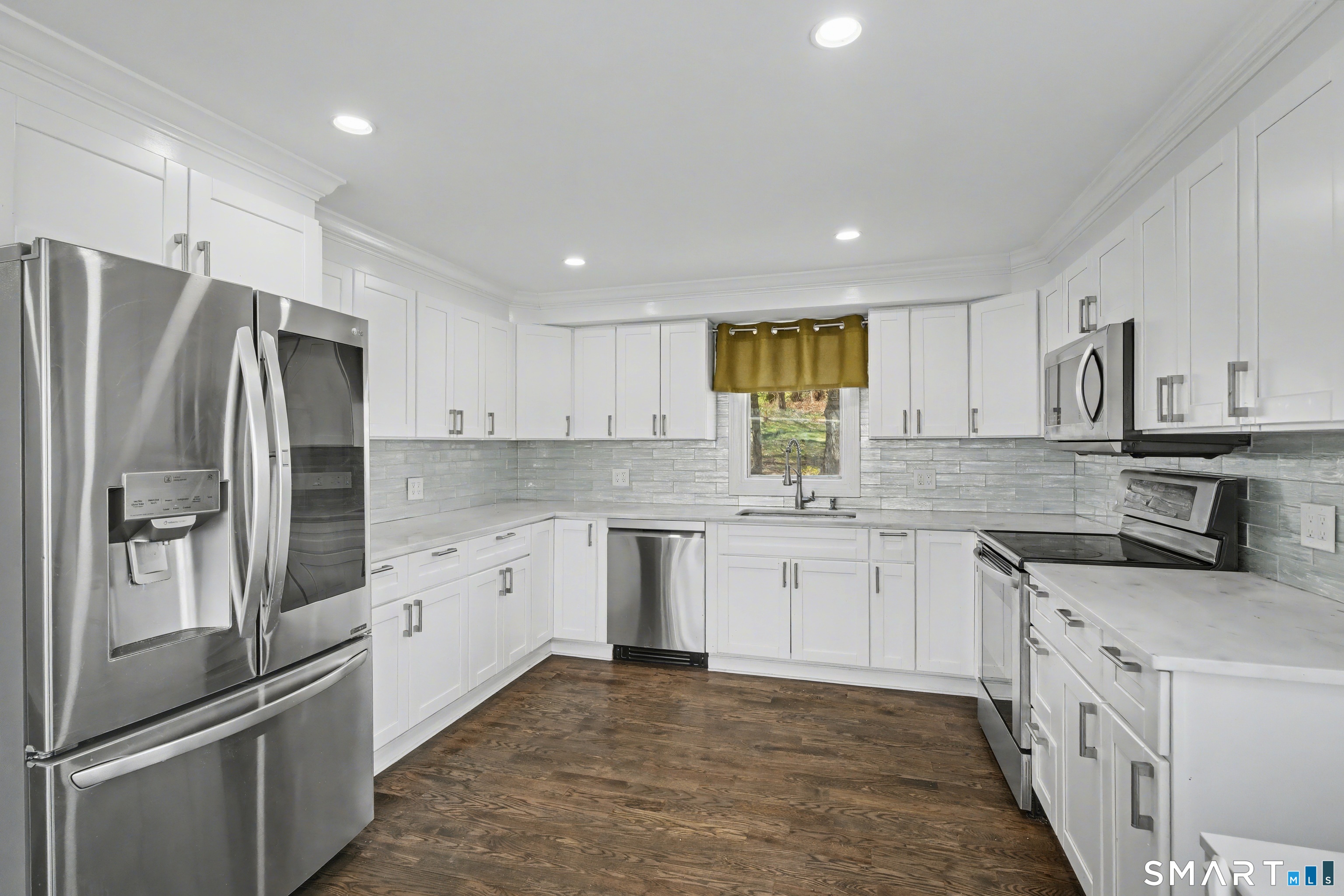 370 Amity Road Bethany CT 06524