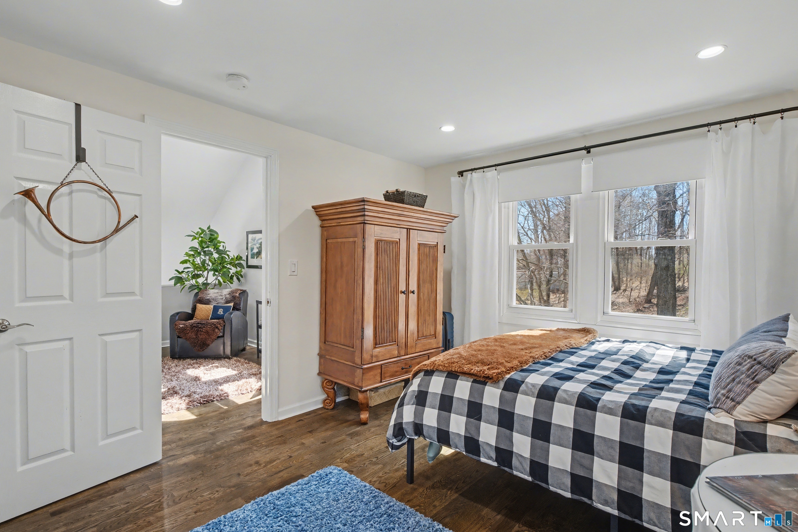 370 Amity Road Bethany CT 06524