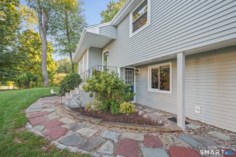 31 Oxford Drive Glastonbury CT 06033