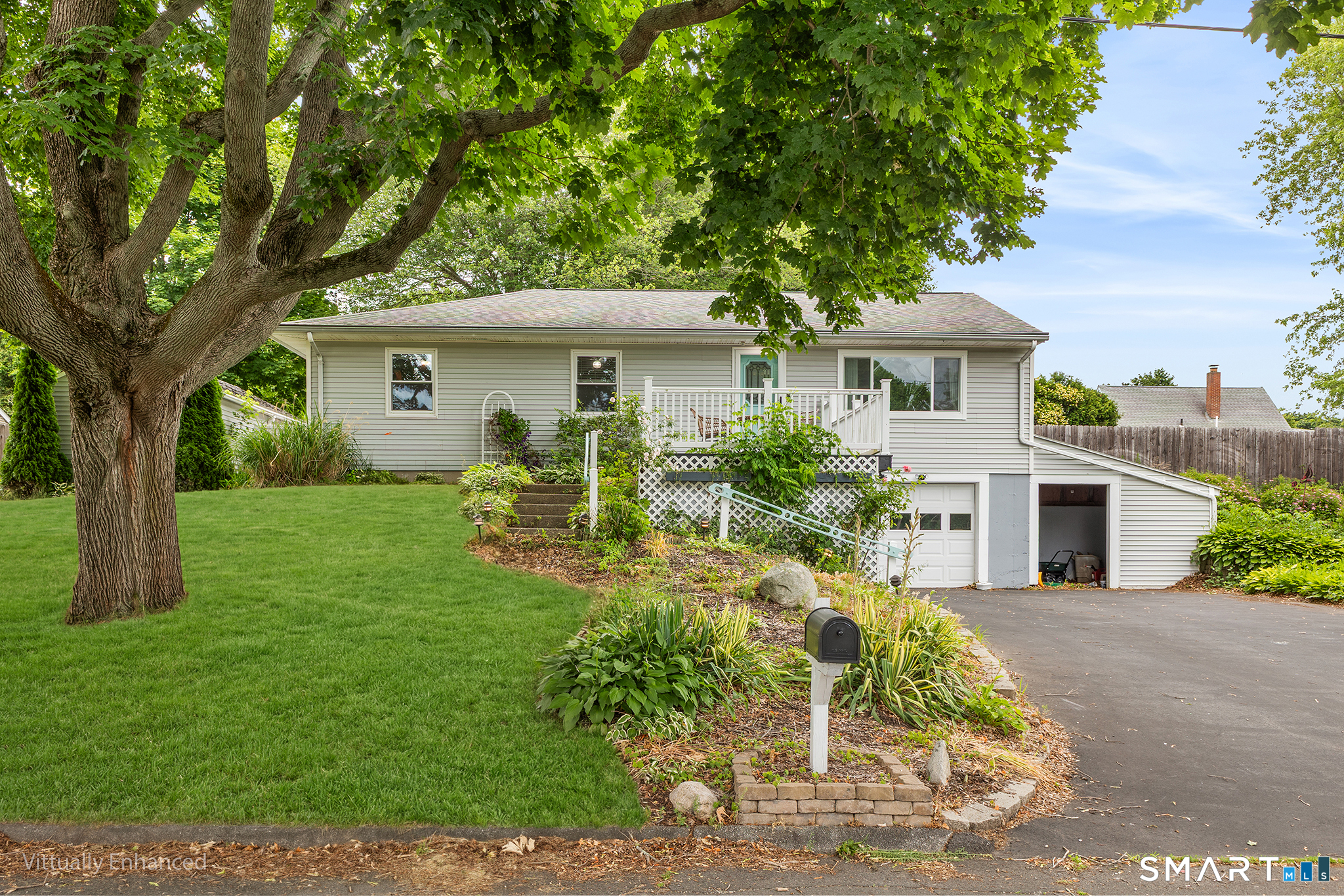 70 Vivian Street Waterford CT 06385